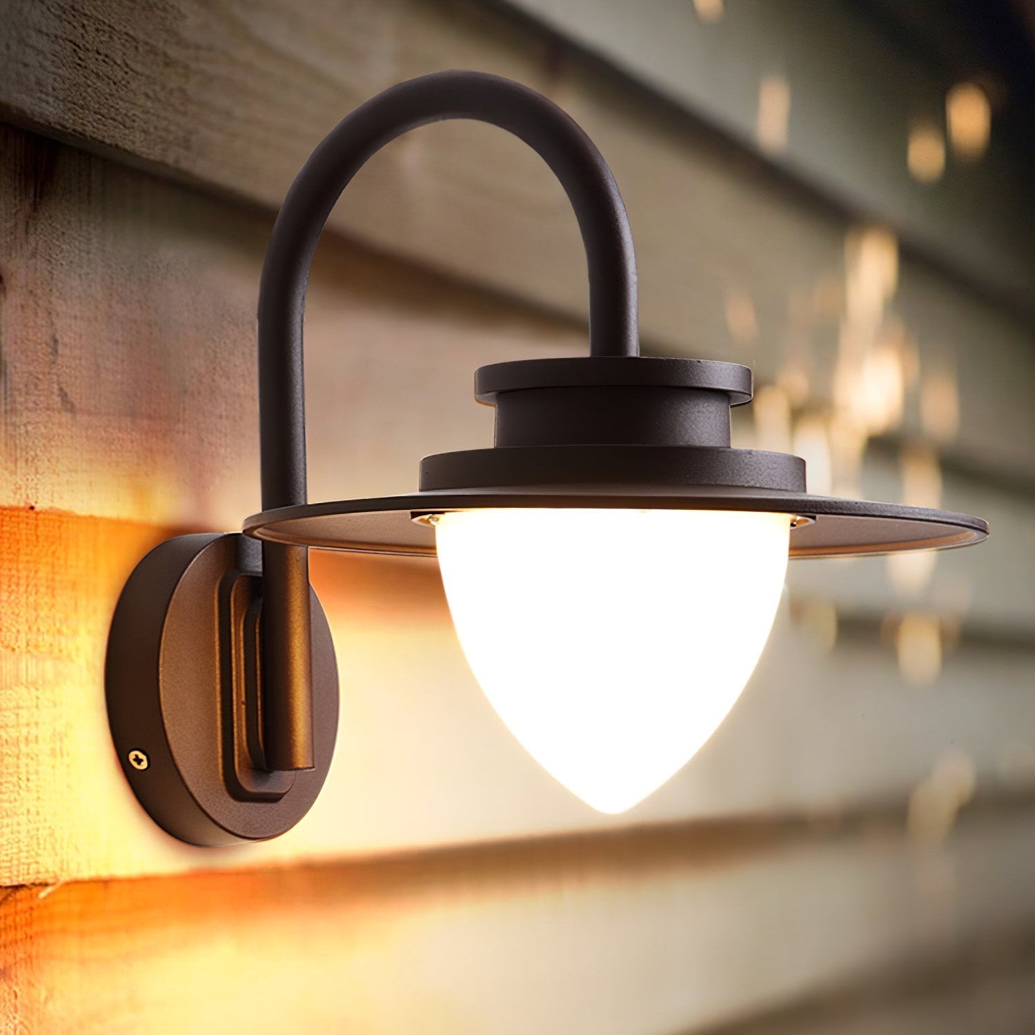 Sylvoro - Applique murale extérieure en pomme de pin