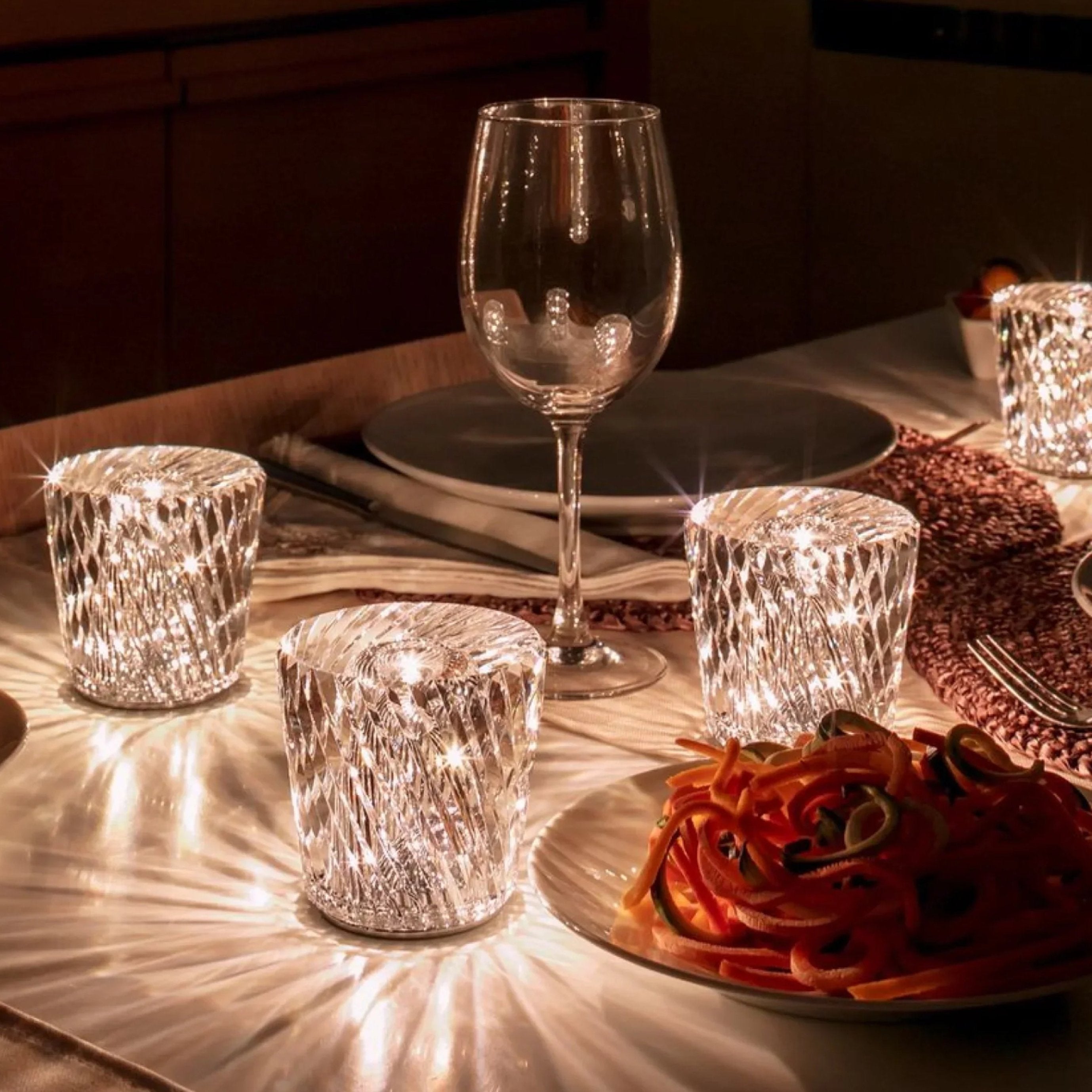 Liorael - Lampada da tavolo a LED ricaricabile con cristallo, design a diamante senza fili