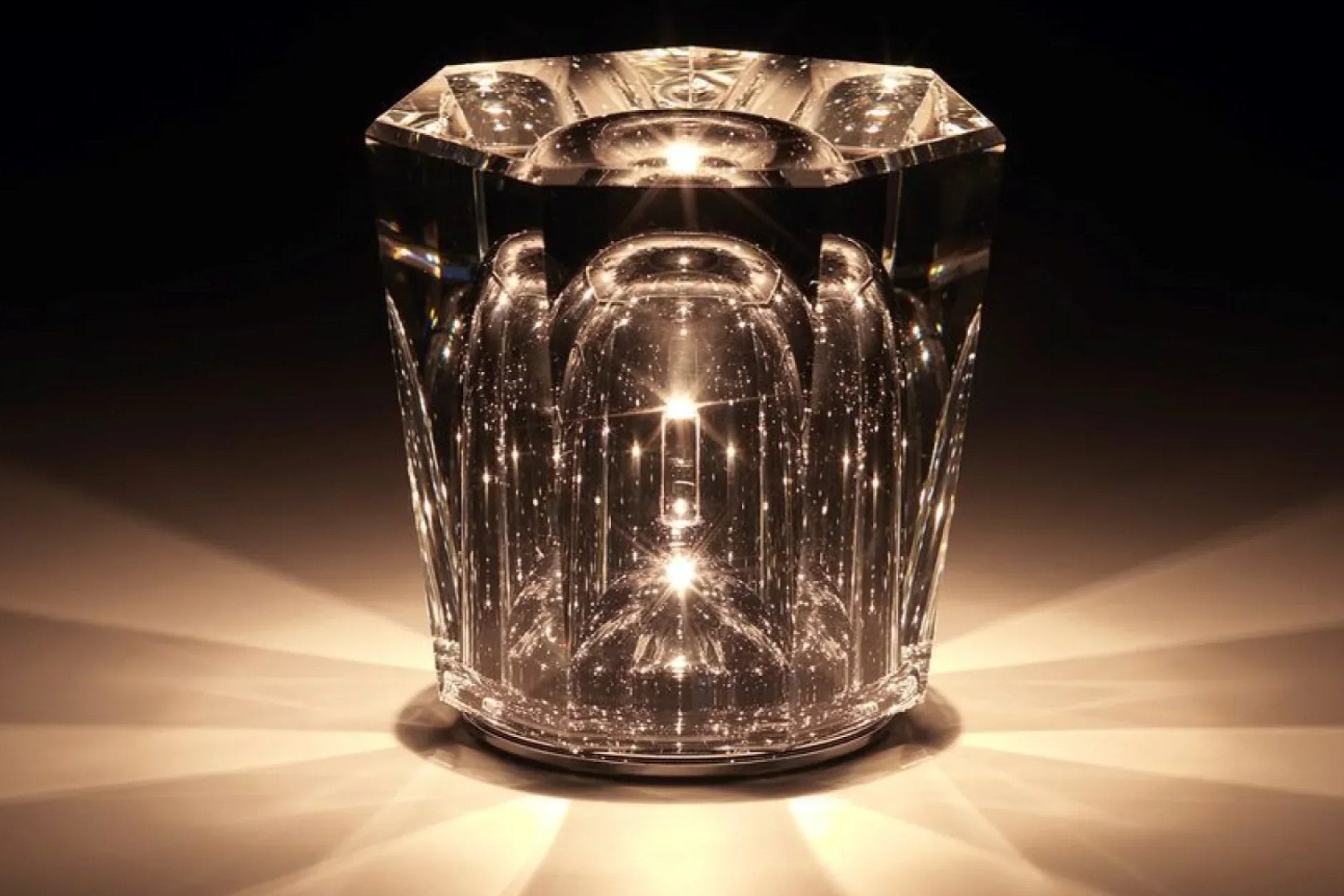 Liorael - Lampada da tavolo a LED ricaricabile con cristallo, design a diamante senza fili