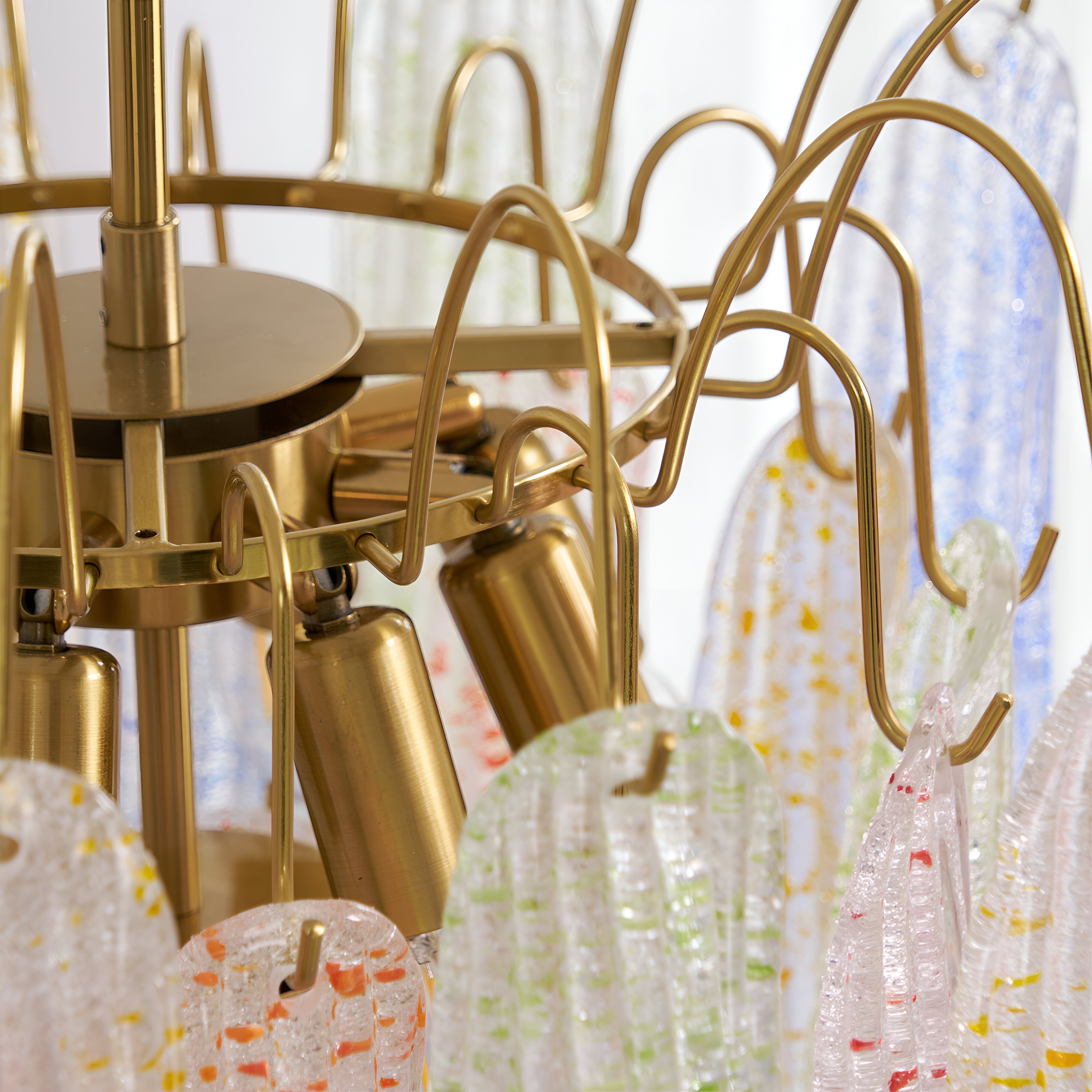 Virelli- Retro Murano-inspireret Farverig Glaslysekrone