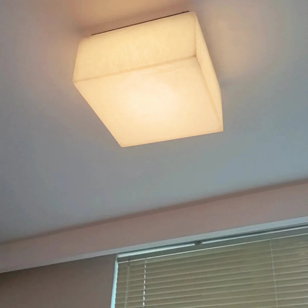 Rivelle – Lámpara de techo minimalista de alabastro