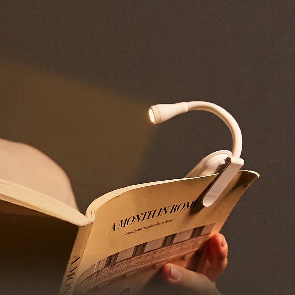 Clipp – USB Rechargeable Mini Reading Light with 360° Rotation