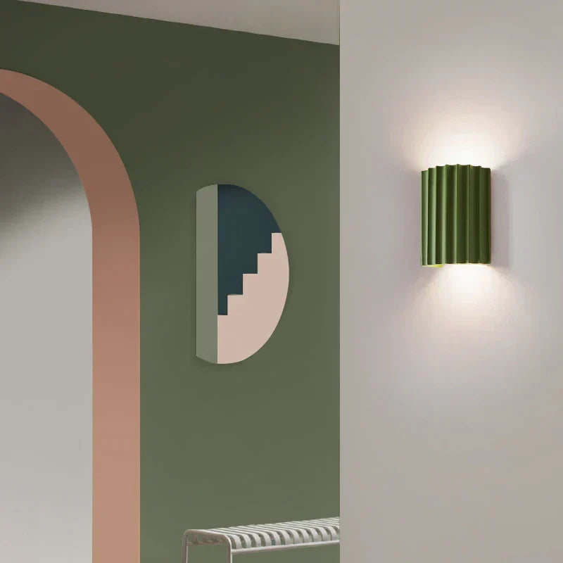 Anden - moderní nástěnná lampa s reliéfem