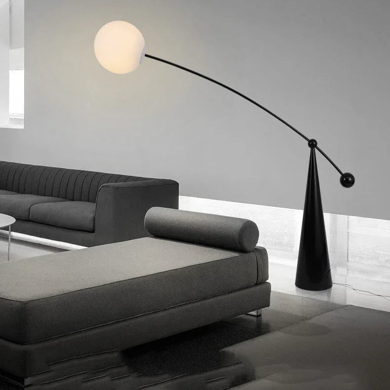 Tireva – Moderne Bue Gulvlampe