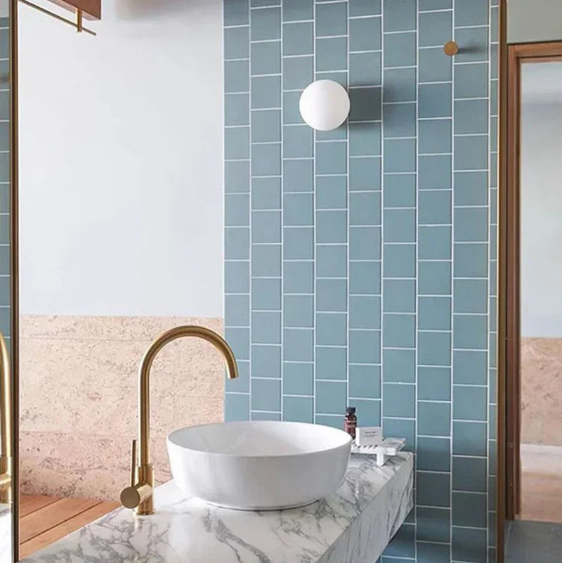 Globelle – Egyszerű gömb alakú mennyezeti lámpa