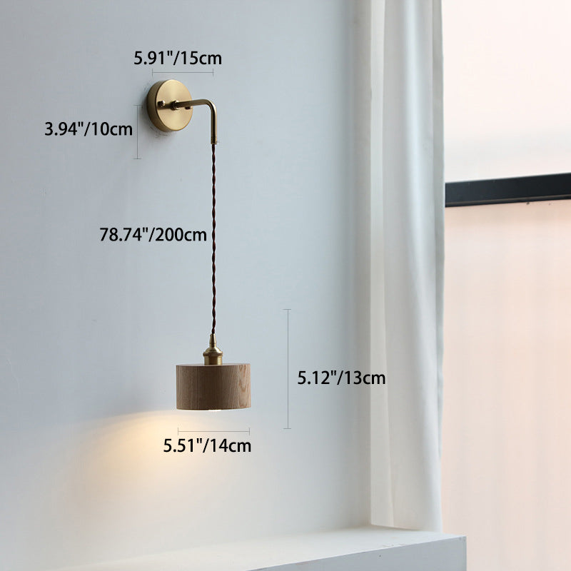 Nordivane – Scandinavian Brass Wood Wall Sconce 1 Light