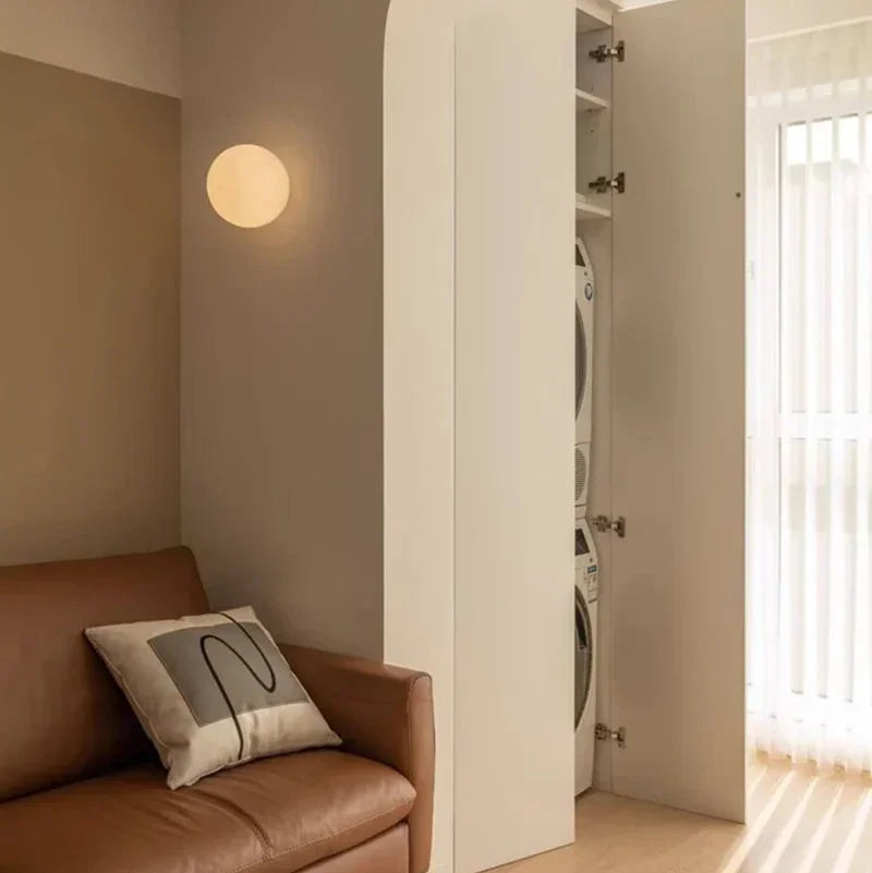 Globelle – Egyszerű gömb alakú mennyezeti lámpa