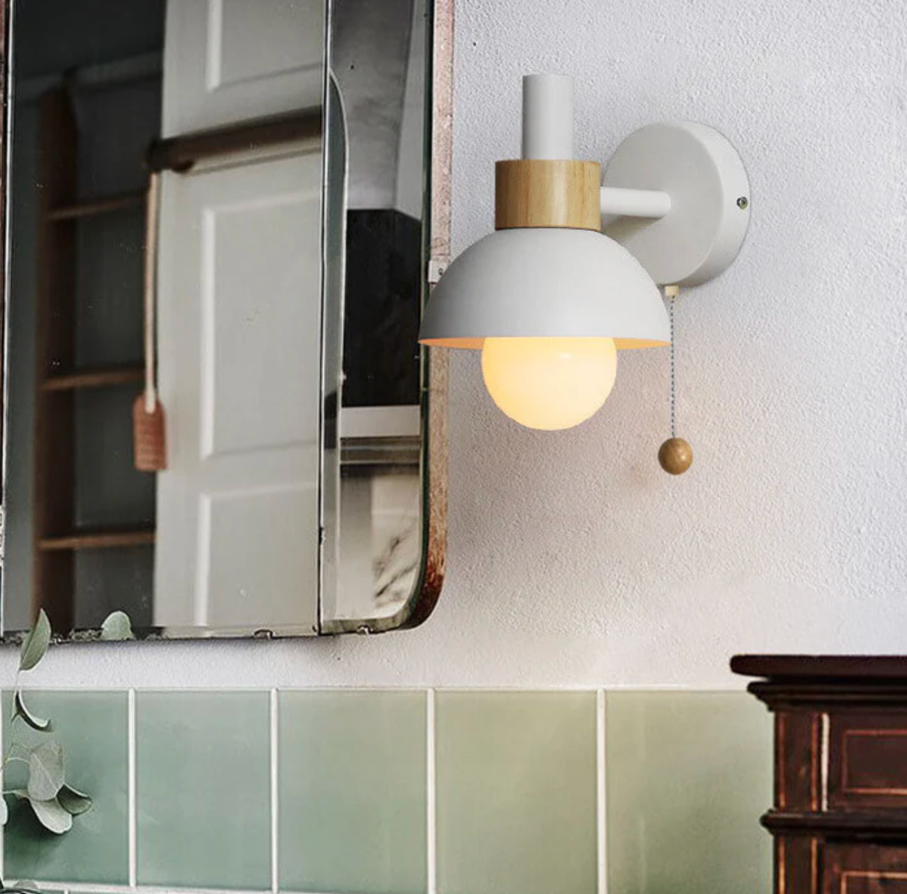 Colme - Wooden Accent Wall Light With Pull Chain