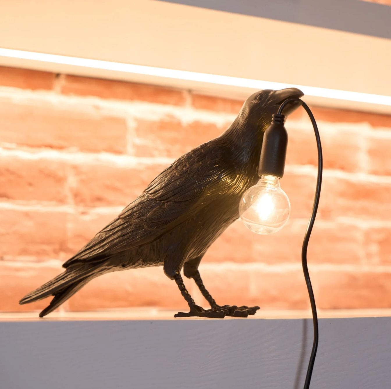 Corvane - Lampada da tavolo a forma di uccello