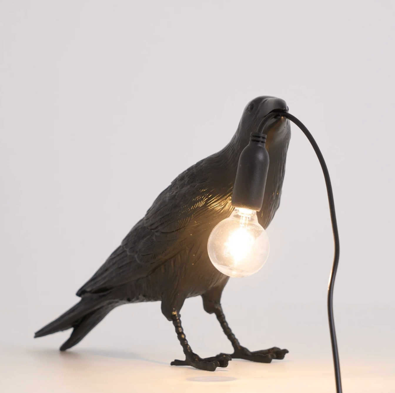 Corvane - Lampada da tavolo a forma di uccello