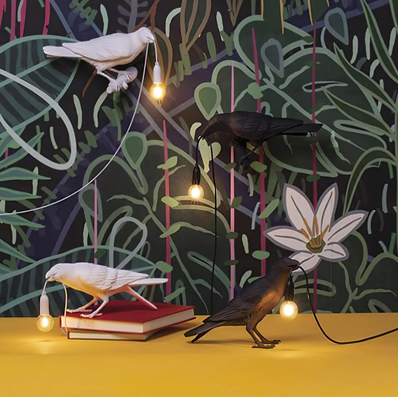 Corvane - Lampada da tavolo a forma di uccello