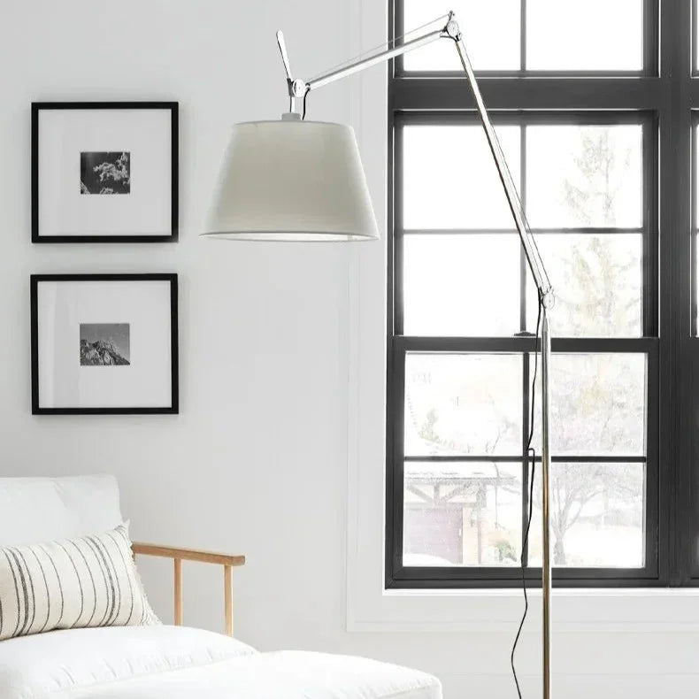 Sarveth – Skulpturel Moderne Gulvlampe