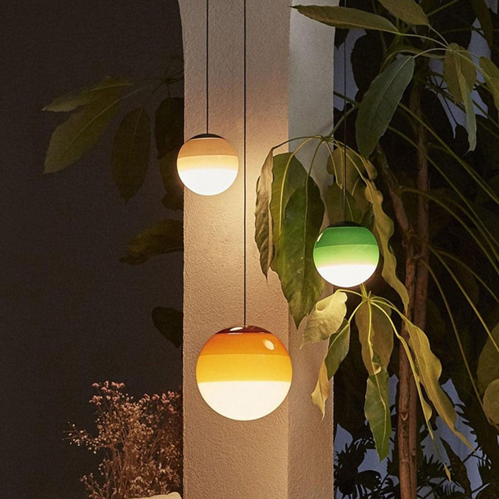 Caelo – Modern Gradient Glass Pendant Light
