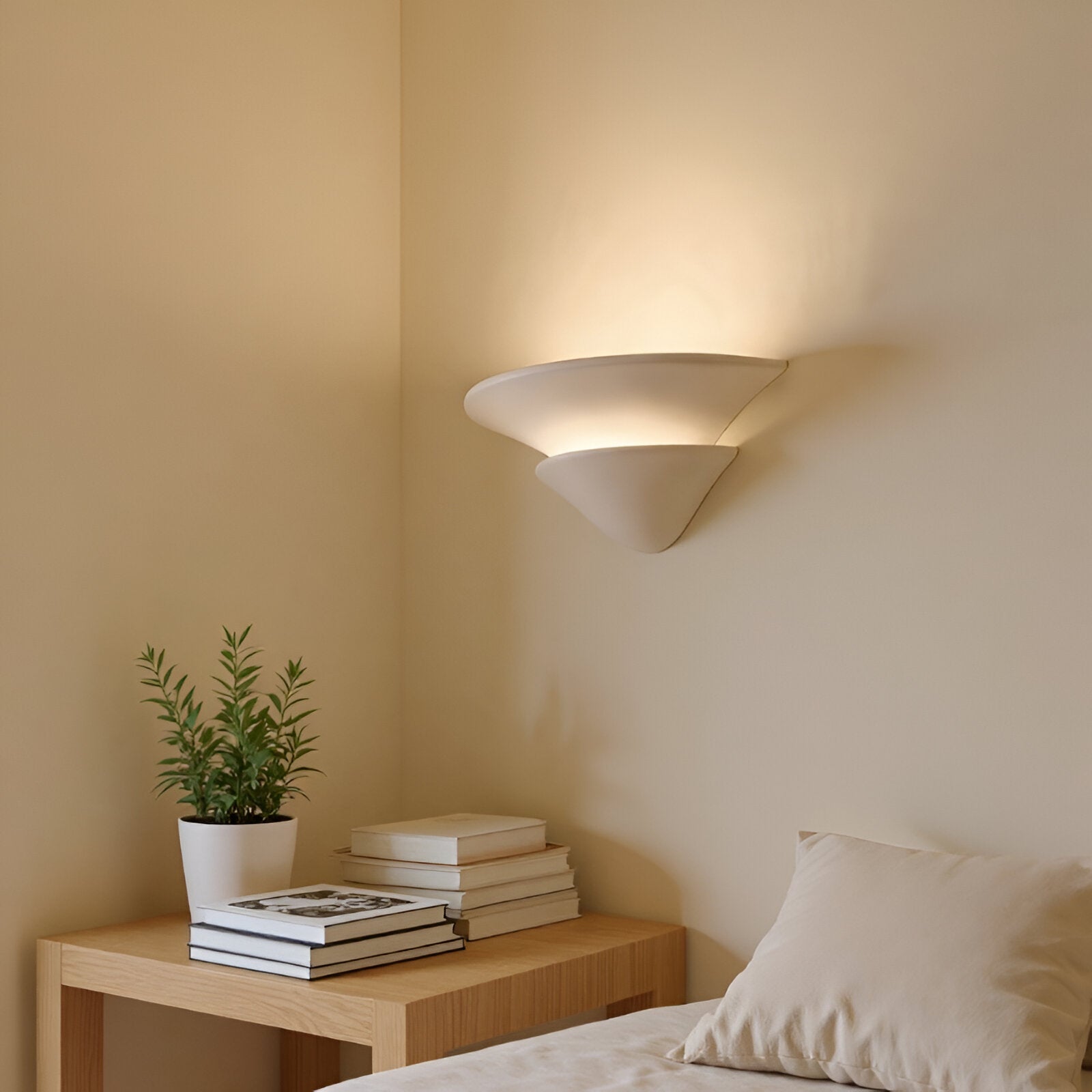 Shellorei – Wabi-Sabi Plaster Wall Light