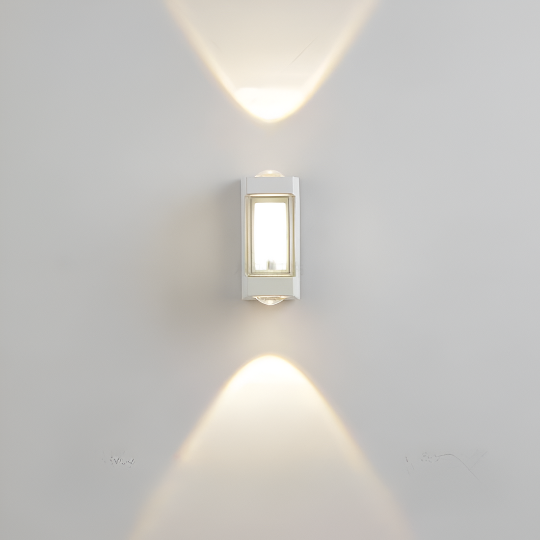 Kavik - Nordisk Op Ned Akryl Vandtæt Minimalistisk Udendørs Væglampe