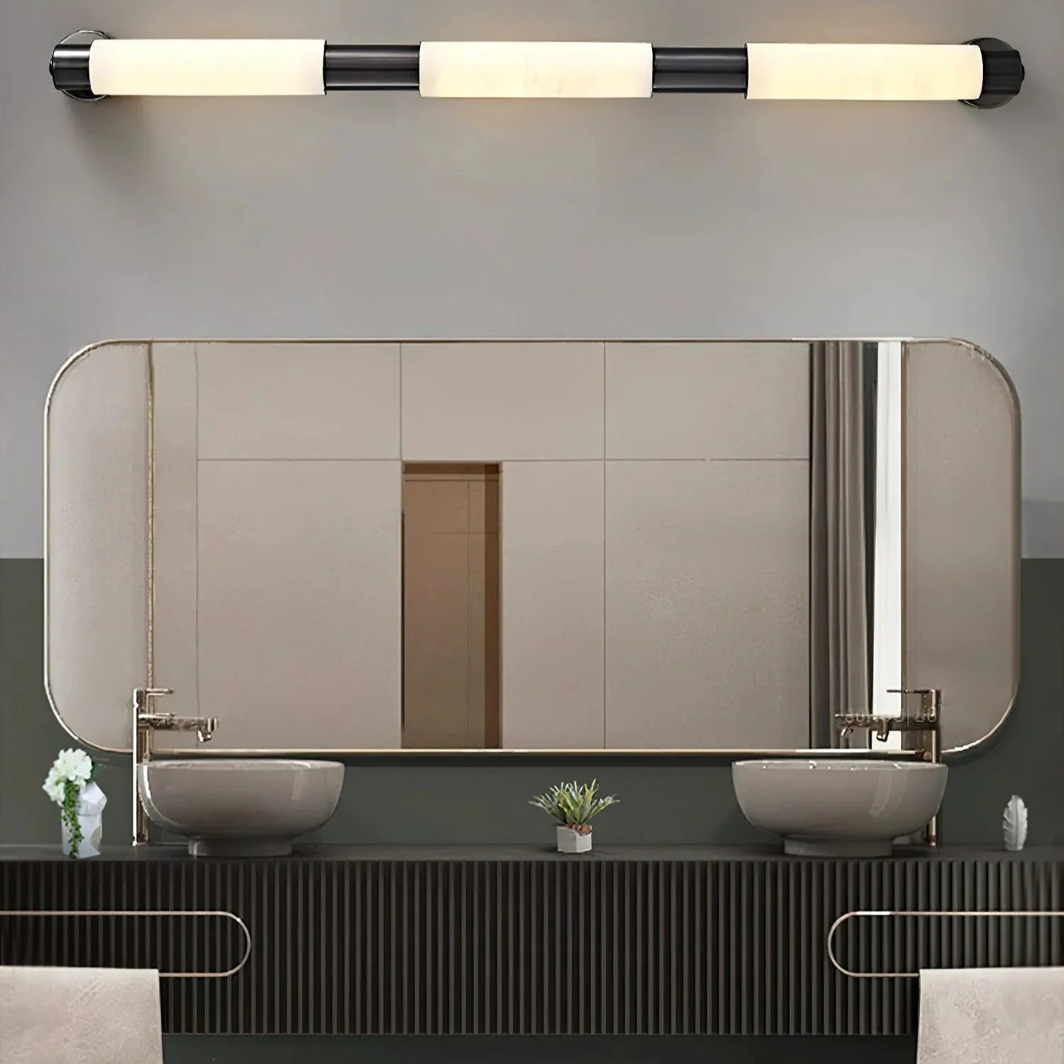 Solenari – Tube Alabaster Minimalist Wall Lamp