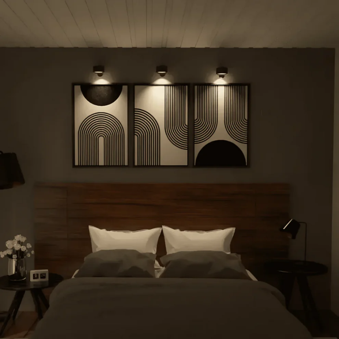 Zyvra - Dimmable Battery Powered LED Wall Light