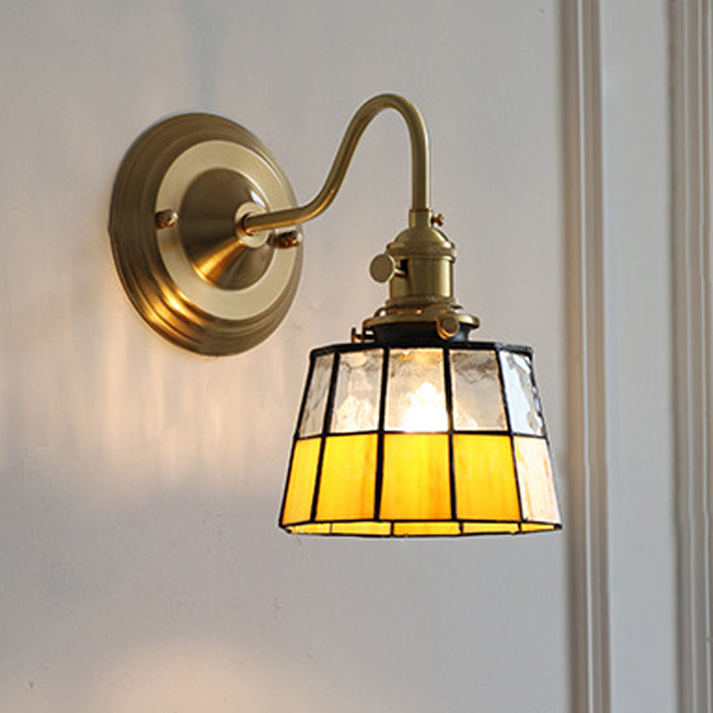 Aurelium – Vintage Tiffany Glass Brass Wall Sconce Lamp