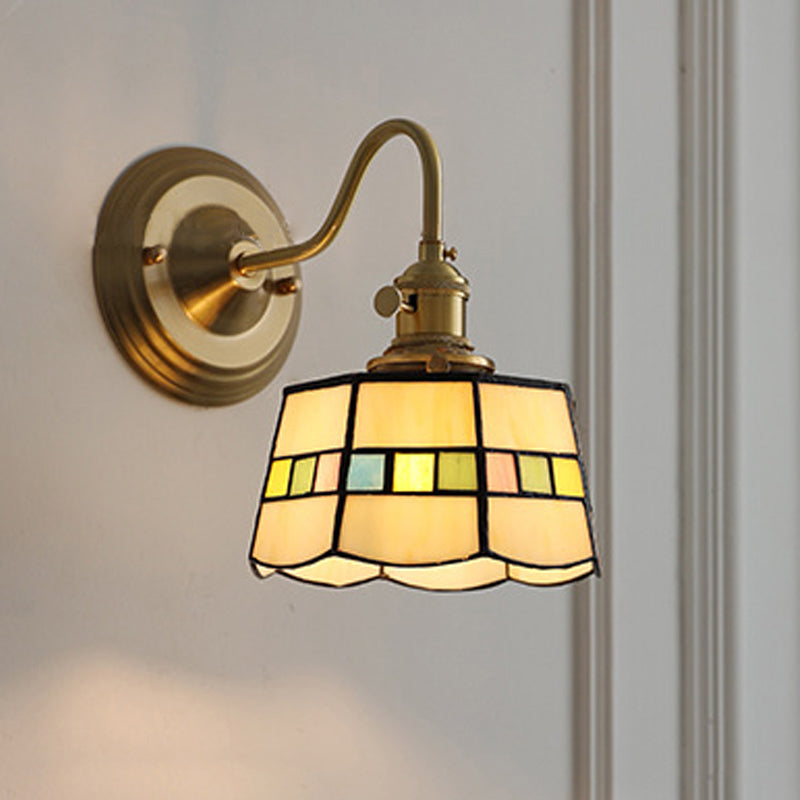 Aurelium – Vintage Tiffany Glass Brass Wall Sconce Lamp