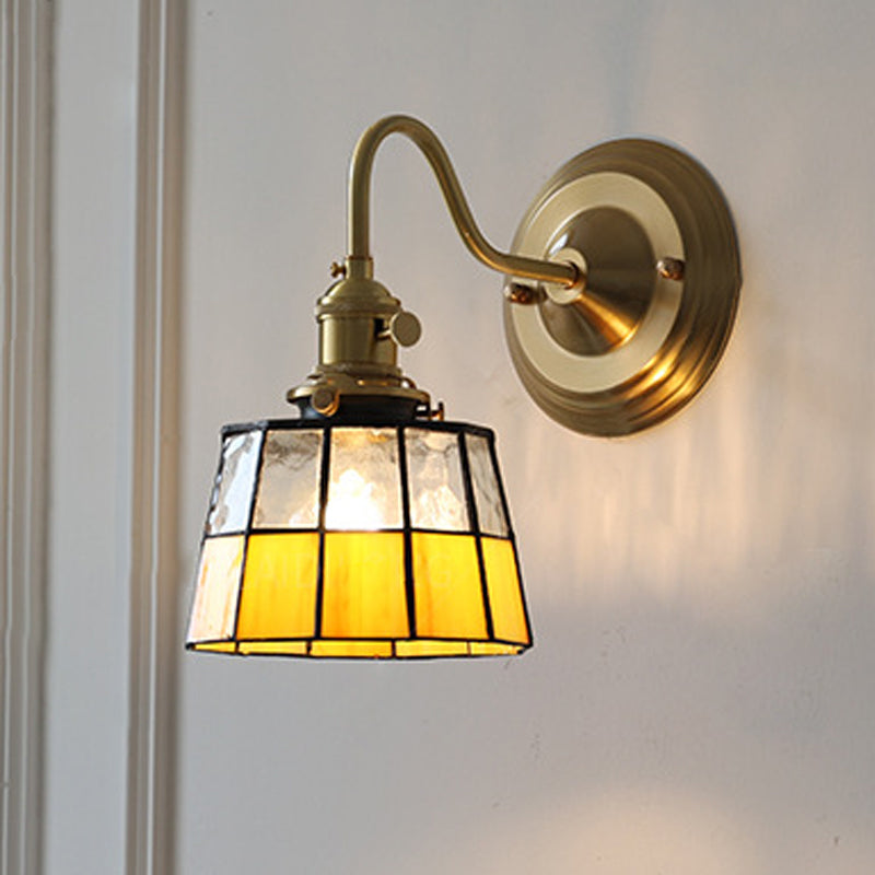Aurelium – Vintage Tiffany Glass Brass Wall Sconce Lamp