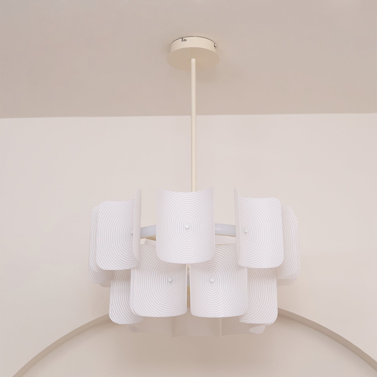 Vitralei – Lampadario Rotondo a LED Creativo e Moderno