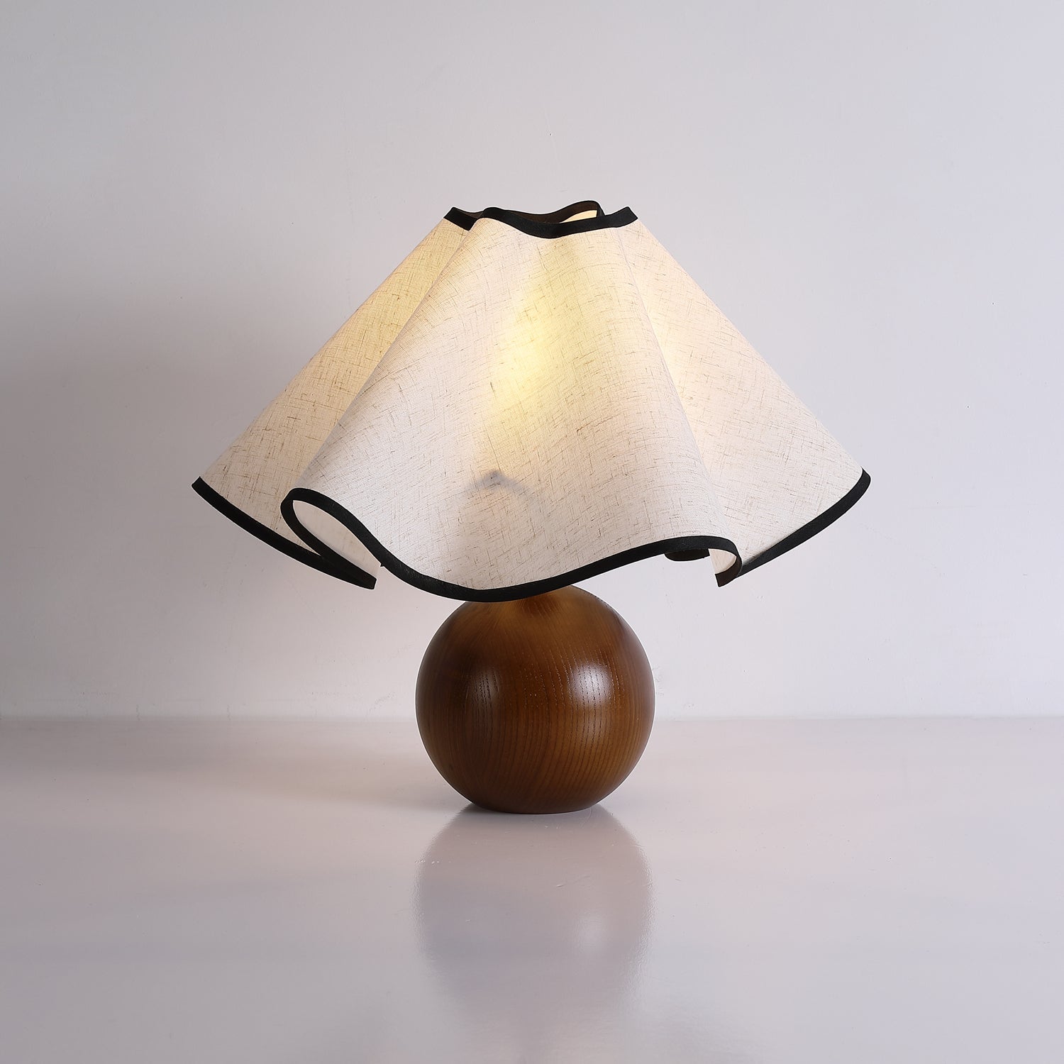 Mirelle - Lampada da tavolo con paralume in tessuto Wave Crest