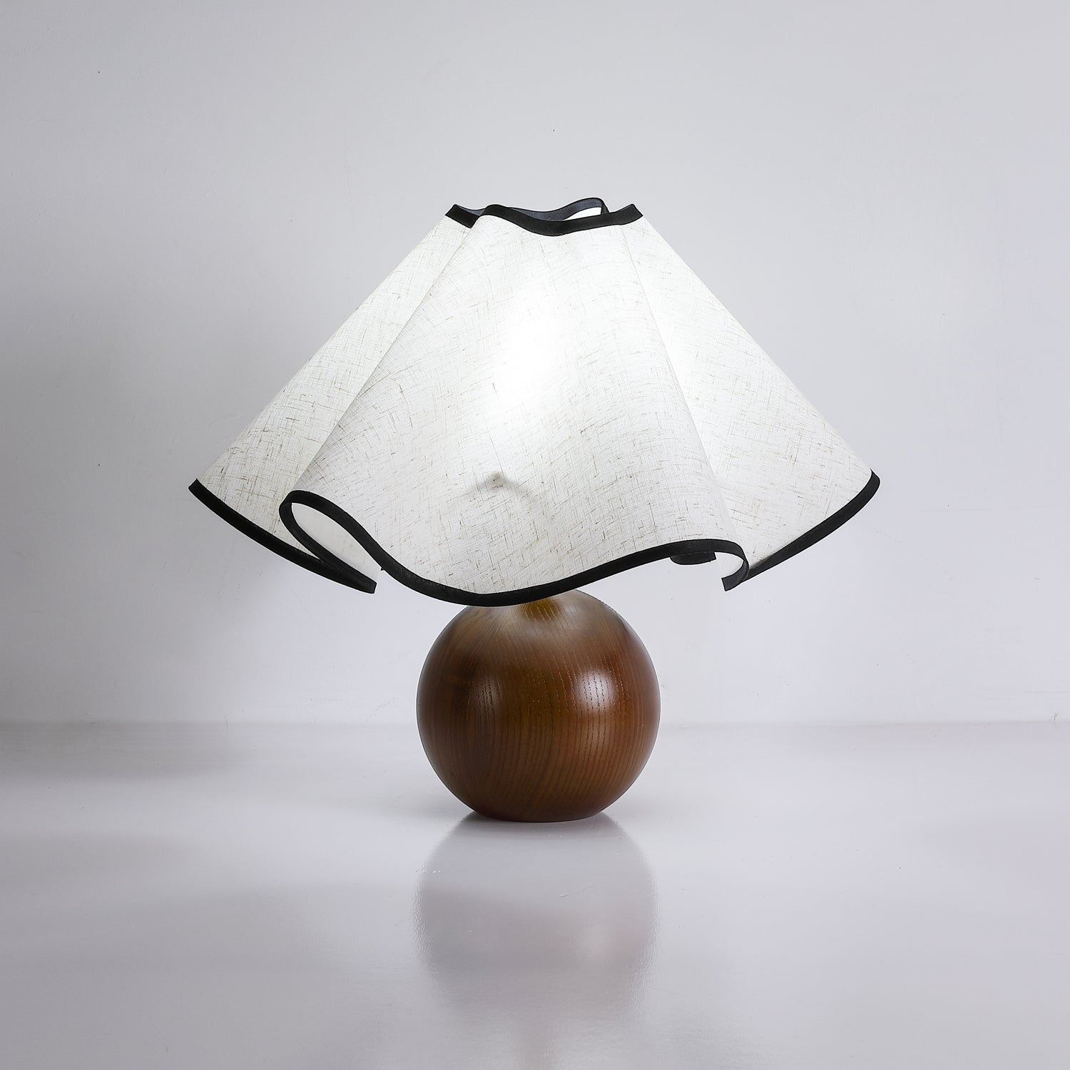 Mirelle - Lampada da tavolo con paralume in tessuto Wave Crest