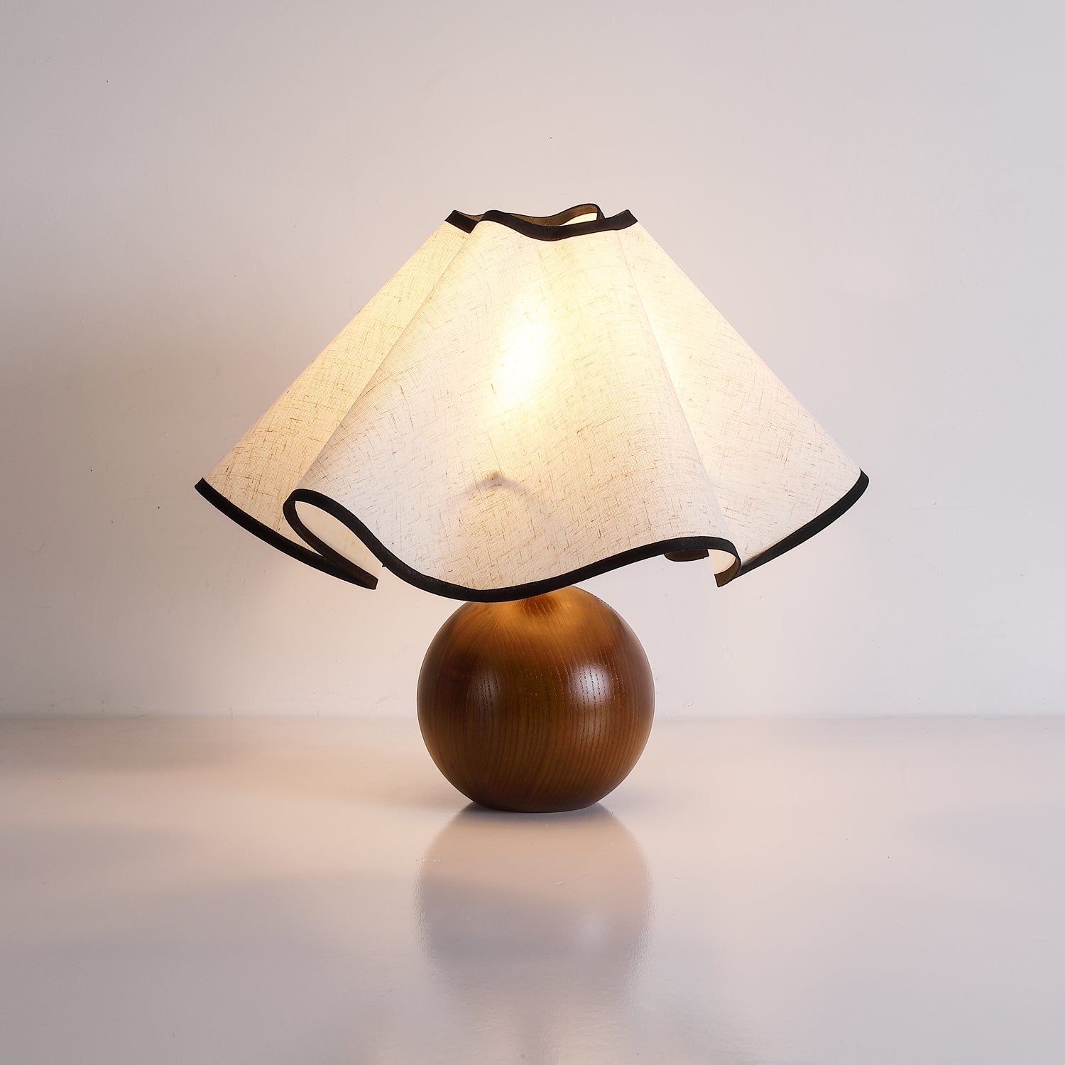Mirelle - Lampada da tavolo con paralume in tessuto Wave Crest