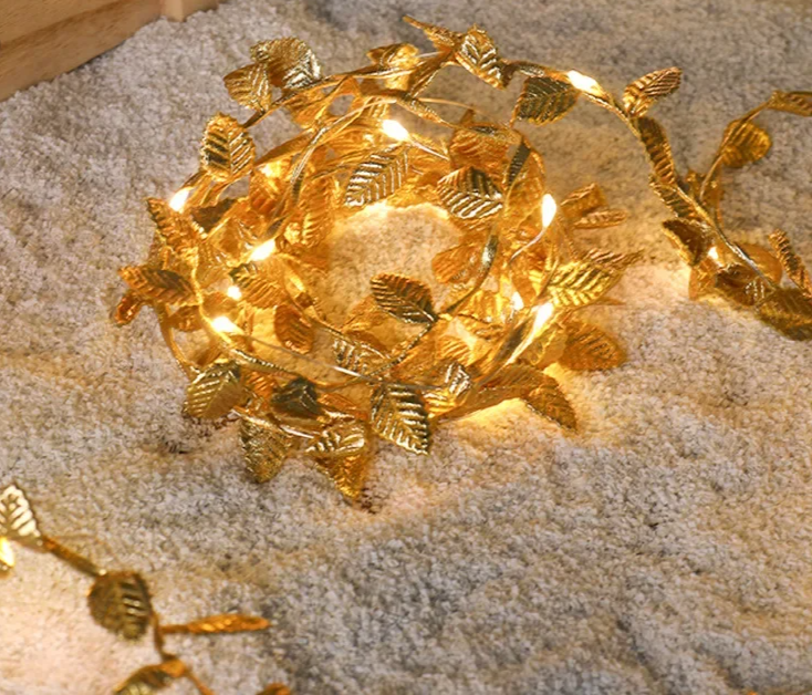 Liorow – Golden Leaf LED String Lights