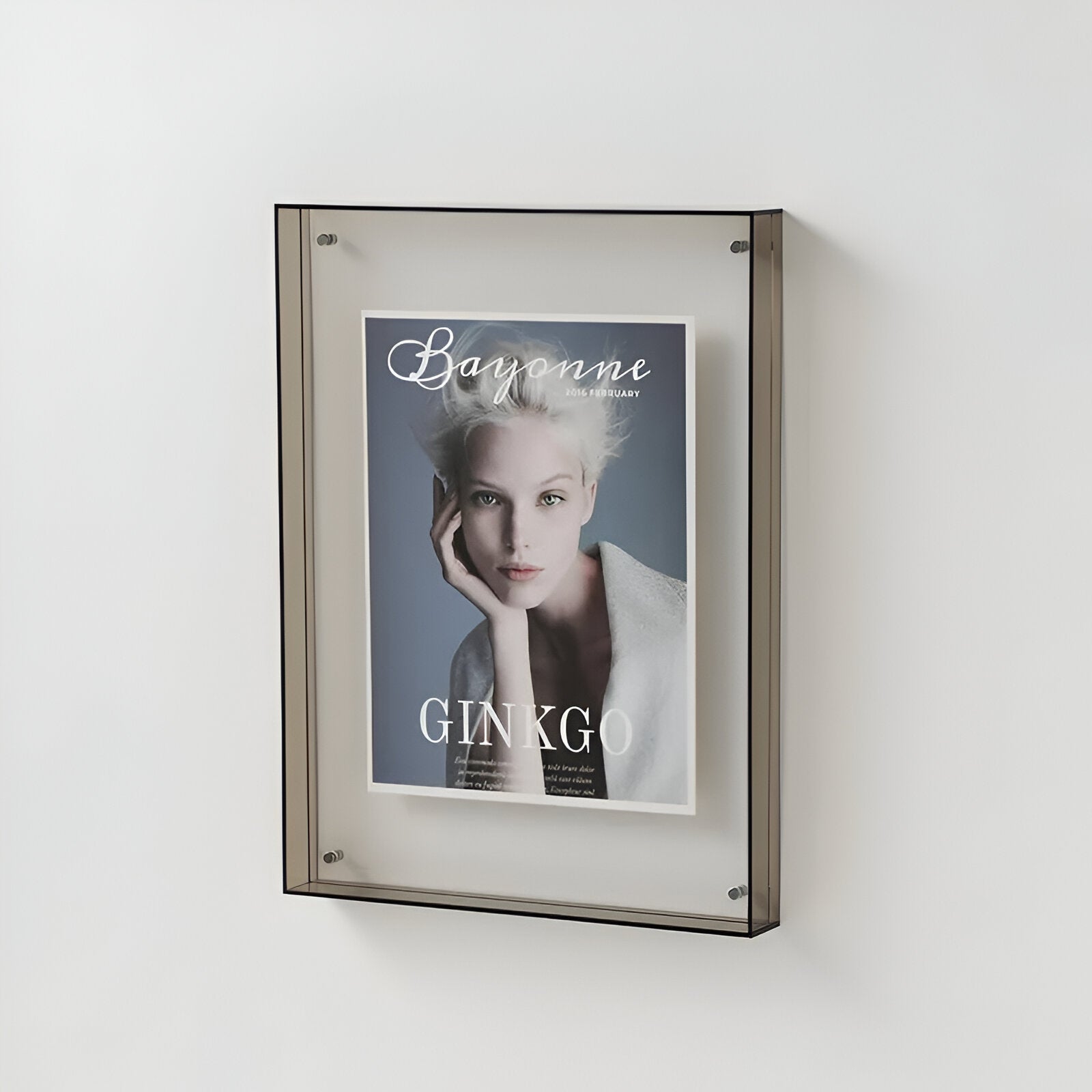 Avenord – Transparent Acrylic Photo Frame Minimalist Stand Wall
