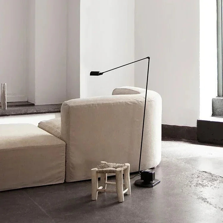 Korinelle – Minimalist Modern Floor Lamp