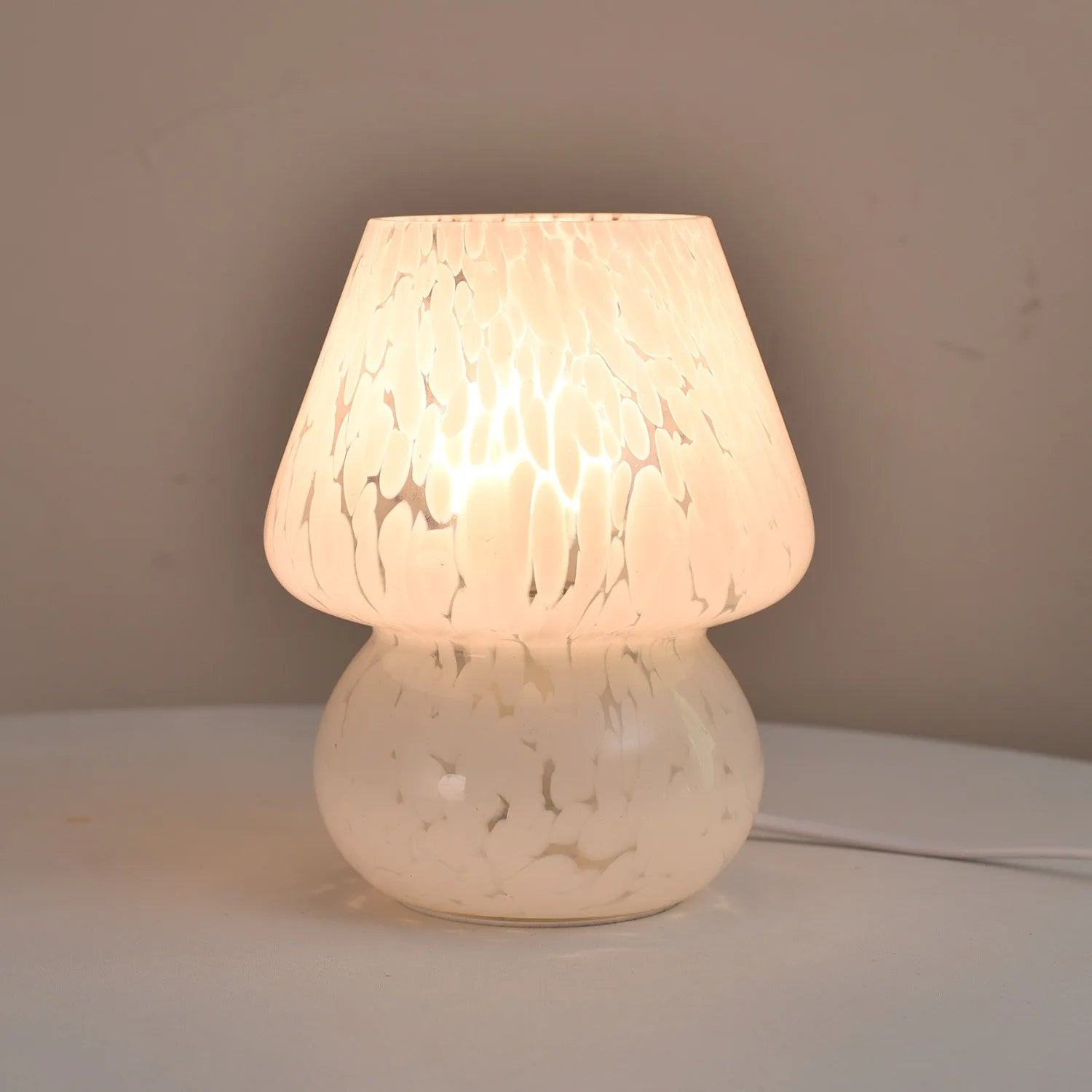 Nyvori - Creative Colorful Mushroom Table Lamp