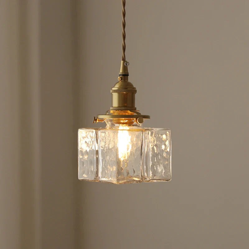 Urevyn – Retro závěsná skleněná lampa