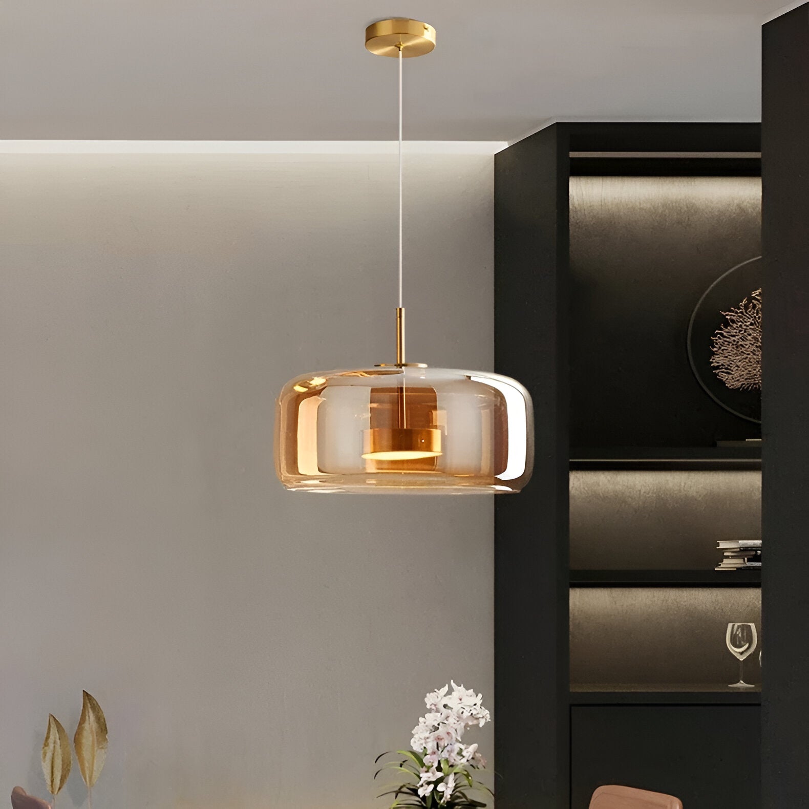 Vetrail - Retro Modern Glass LED Pendant Light