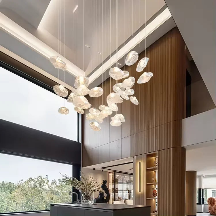 Lumirell – Lépcsőzetes üvegcsillár alumínium vázzal