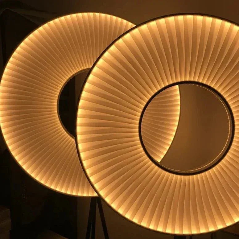 Halvian – Lámpara de pie moderna Halo