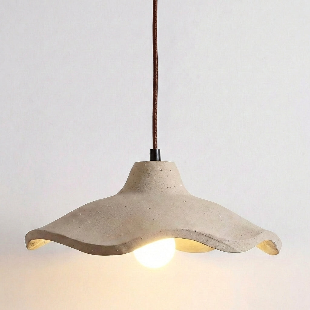 Aurelnn - Suspension fleur en ciment vintage