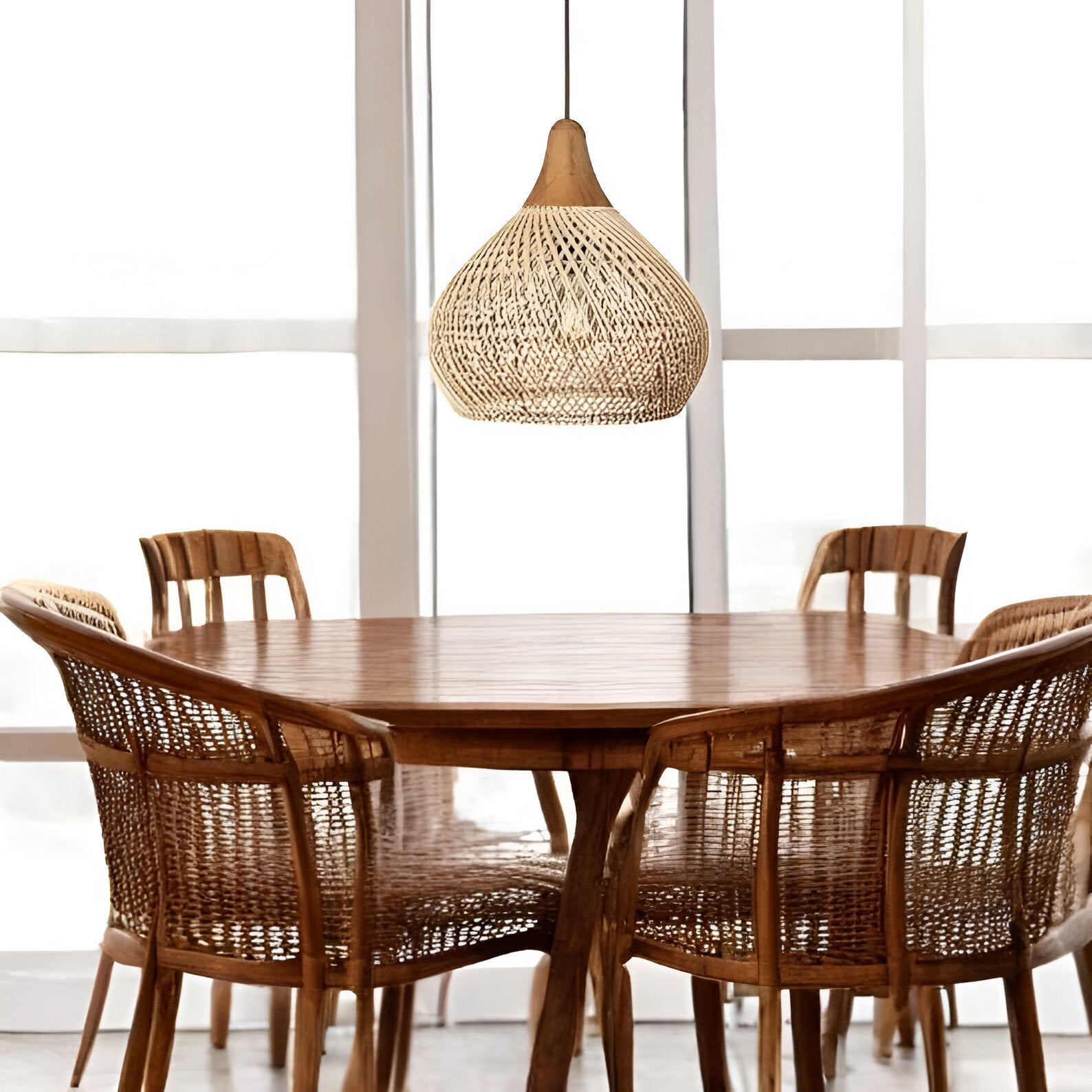 Zavaya - Boho Style Rattan Pendant Light