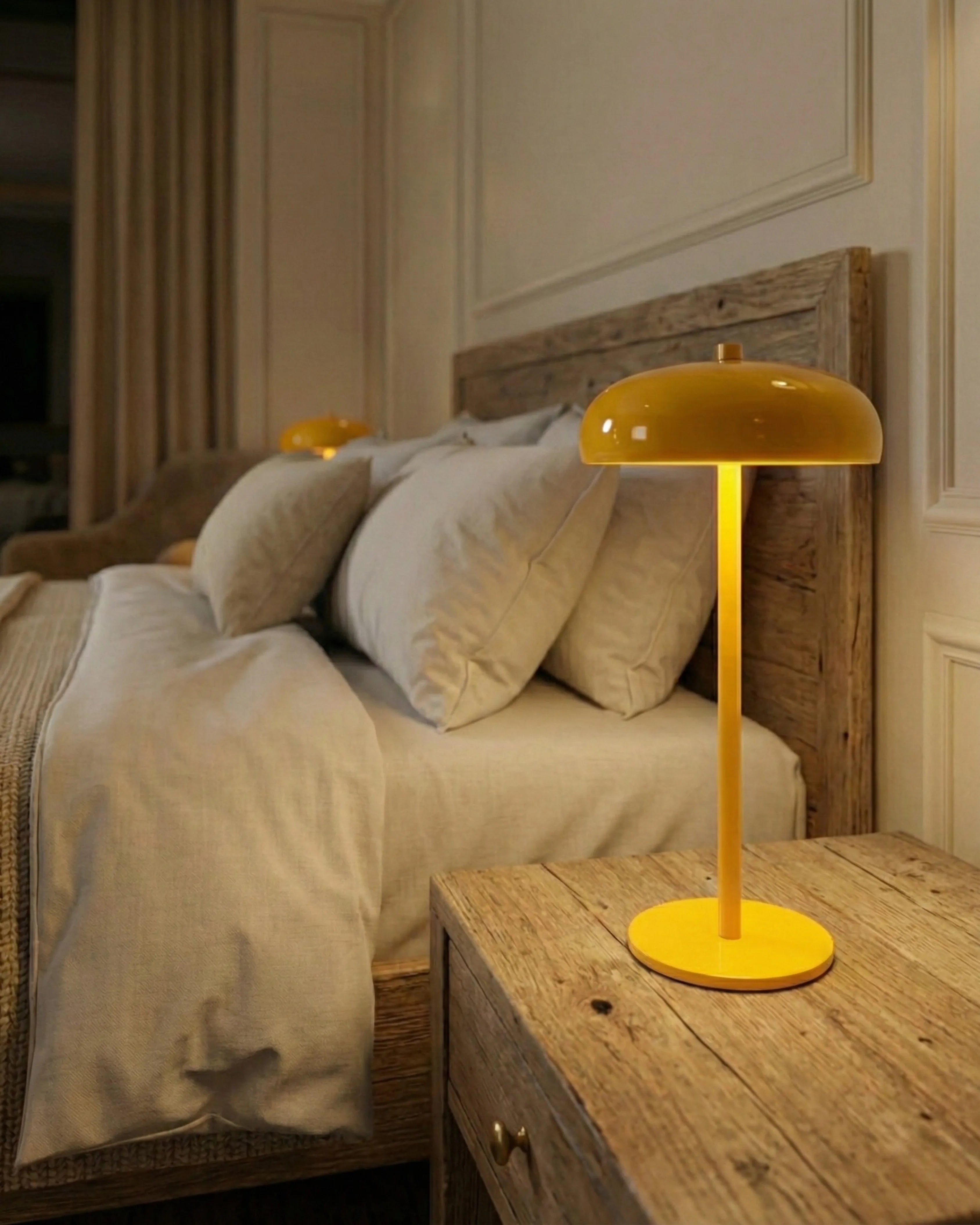 Nari – Lampada da Tavolo Wireless