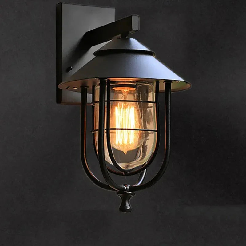 Thandor - Vintage Outdoor Wall Lamp