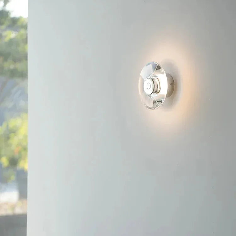 Selvine – Moderne Skulpturel Loftlampe