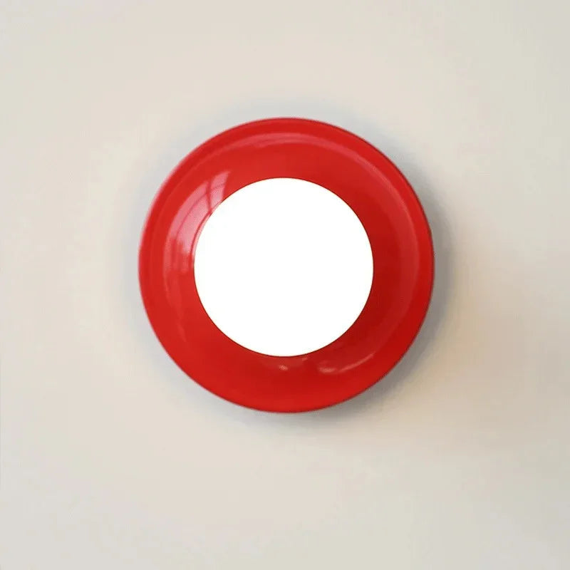 Hermora – Lámpara Esculpida de Montaje Dual para Pared y Techo