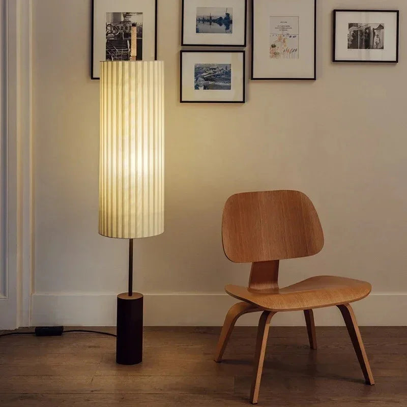 Serava – Gulvlampe