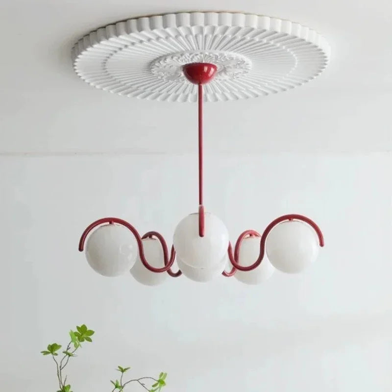 Solenyra – Moderne Skulpturel Loftslampe