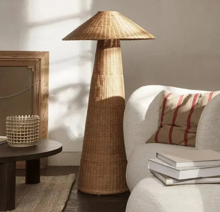Ellari – Minimalist Modern Floor Lamp