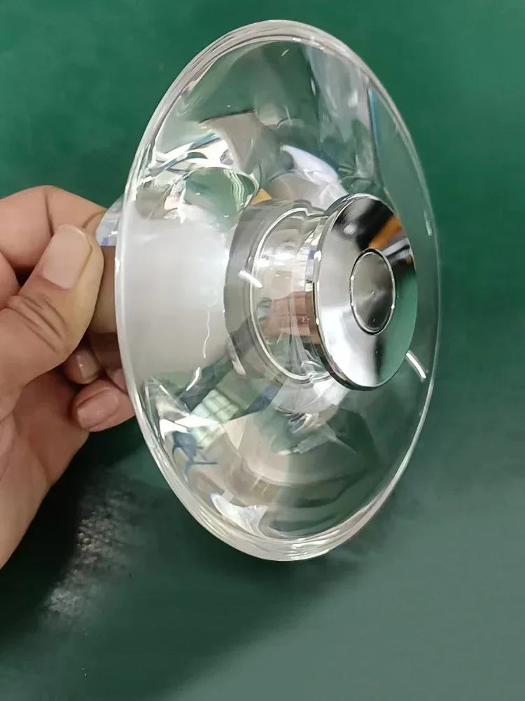 Selvine – Moderne Skulpturel Loftlampe