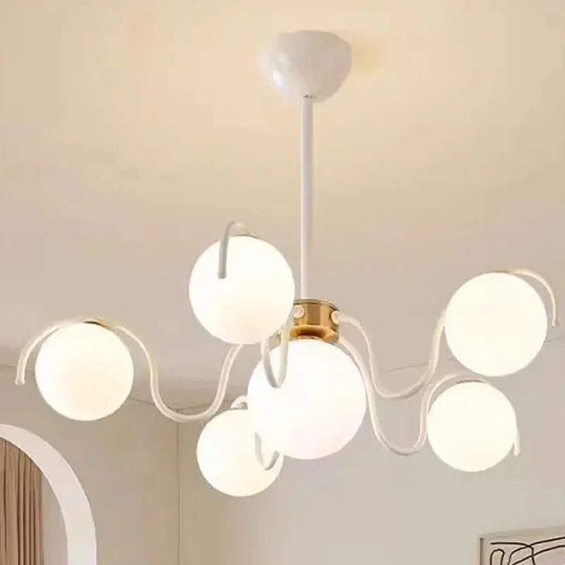 Solenyra – Modern Sculptural Pendant Chandelier