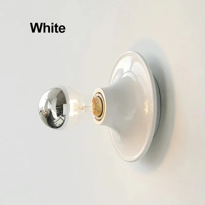 Hermora – Lámpara Esculpida de Montaje Dual para Pared y Techo