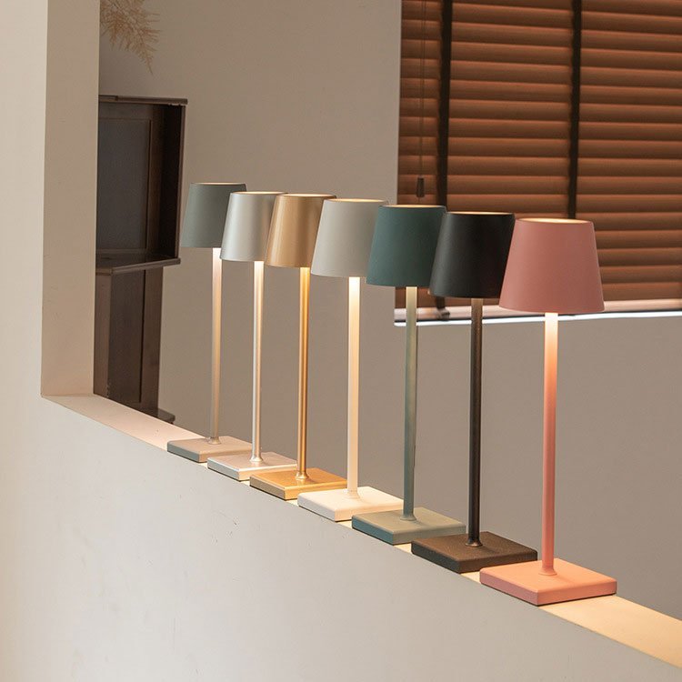 Liora – Wireless Rechargeable Table Lamp