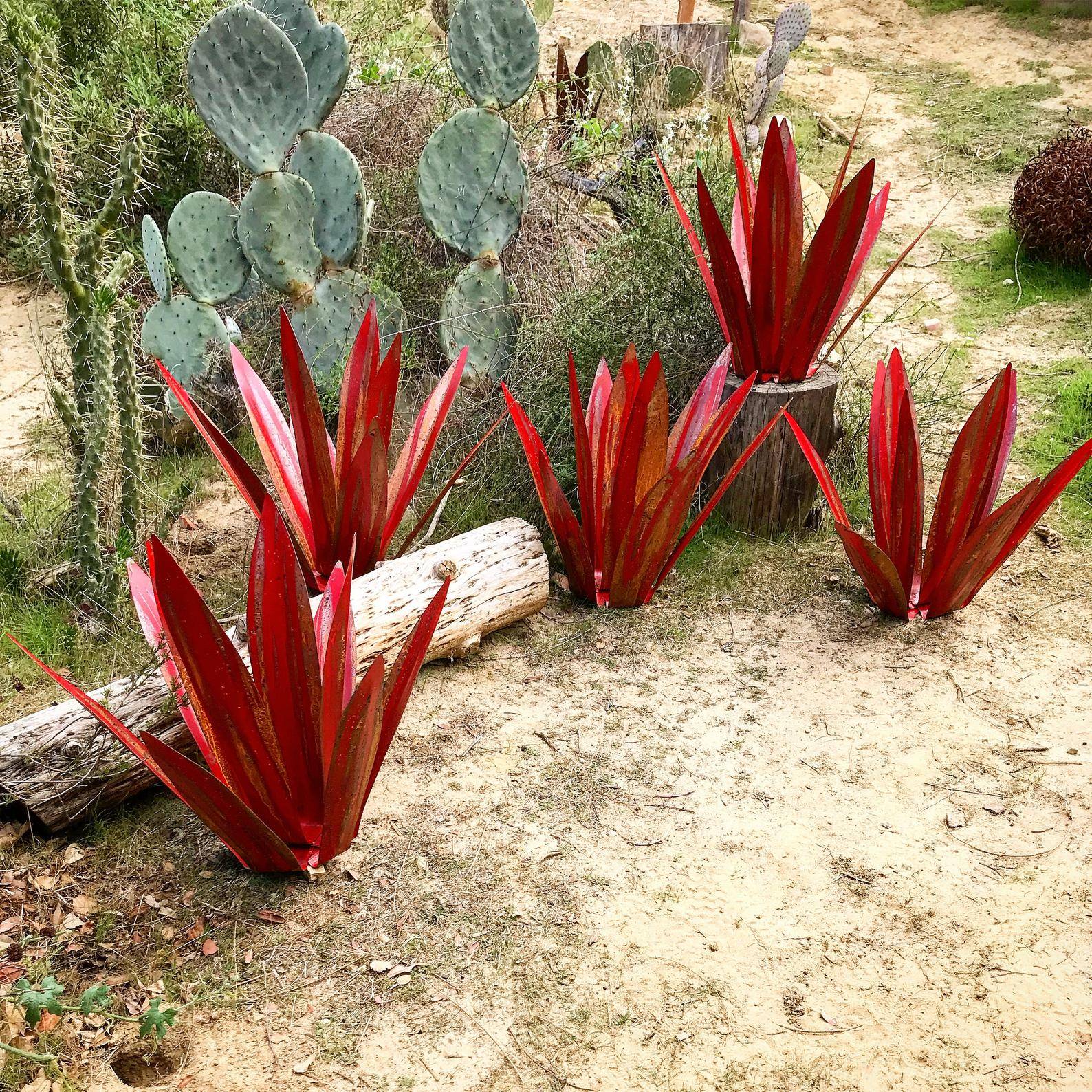 Zarellis – Metal Agave Garden Sculpture Stainless Steel